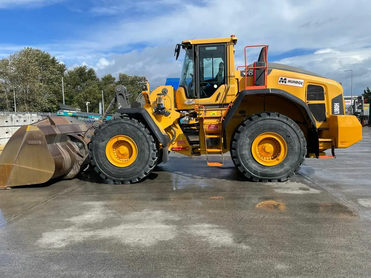 VOLVO 180H LOADING SHOVEL - Image 2
