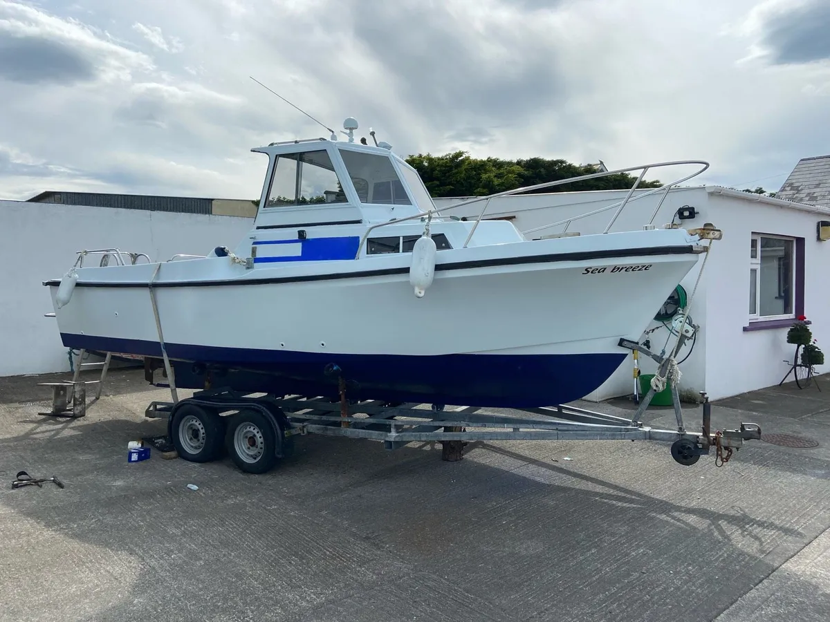23FT FISHING/LEISURE BOAT €7000 087 9272355 - Image 2