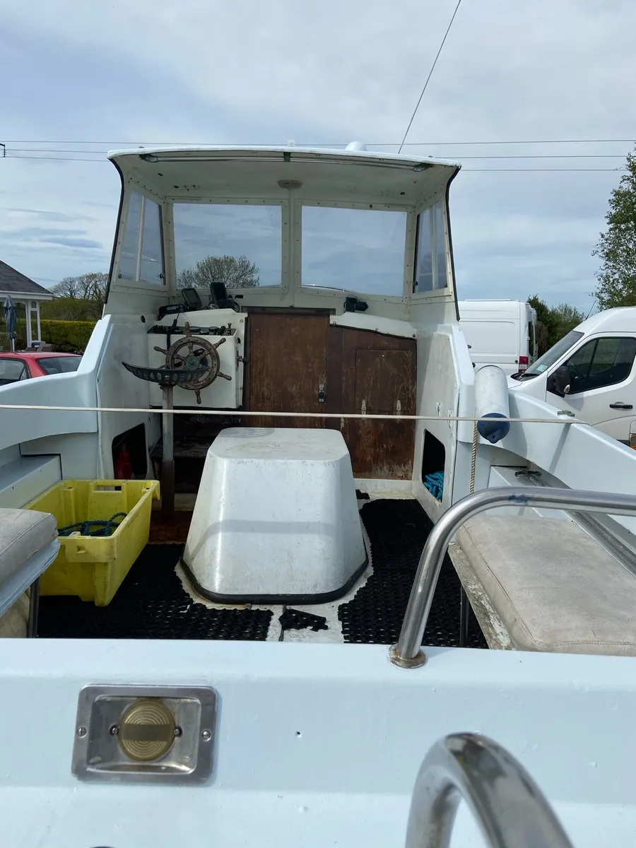 23FT FISHING/LEISURE BOAT €7000 087 9272355 - Image 4