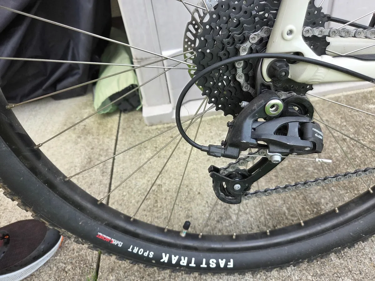 Specialized bike - Image 2
