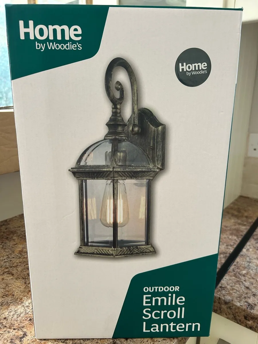 2 Outdoor wall lights brand new in box - Image 1