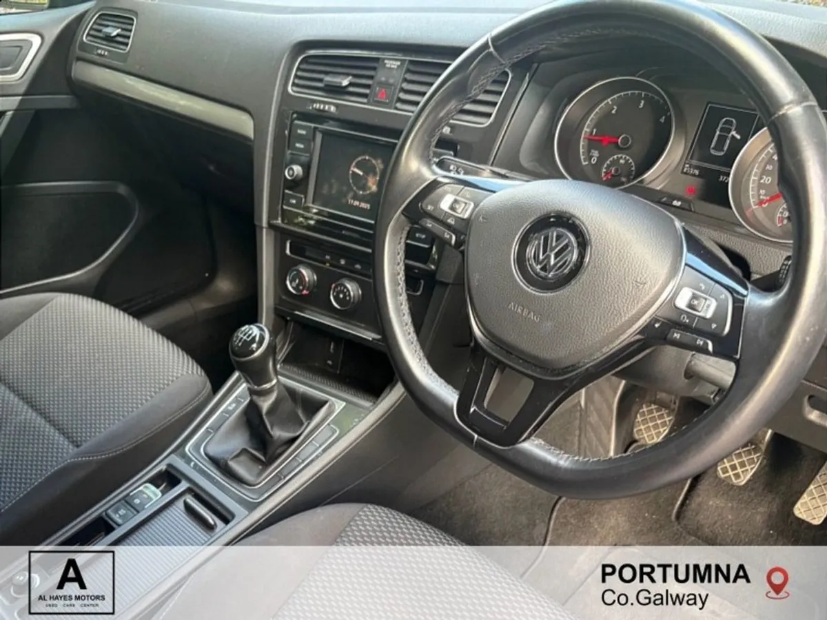 Volkswagen Golf Trendline 1.6 TDI - Image 2