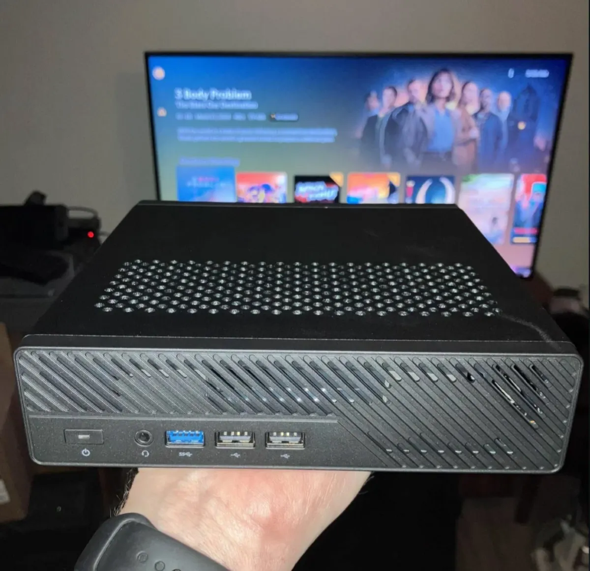 Minisforum MS-01 - Image 1
