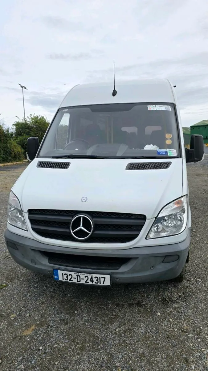 Mercedes Sprinter wheelchair accessible - Image 2