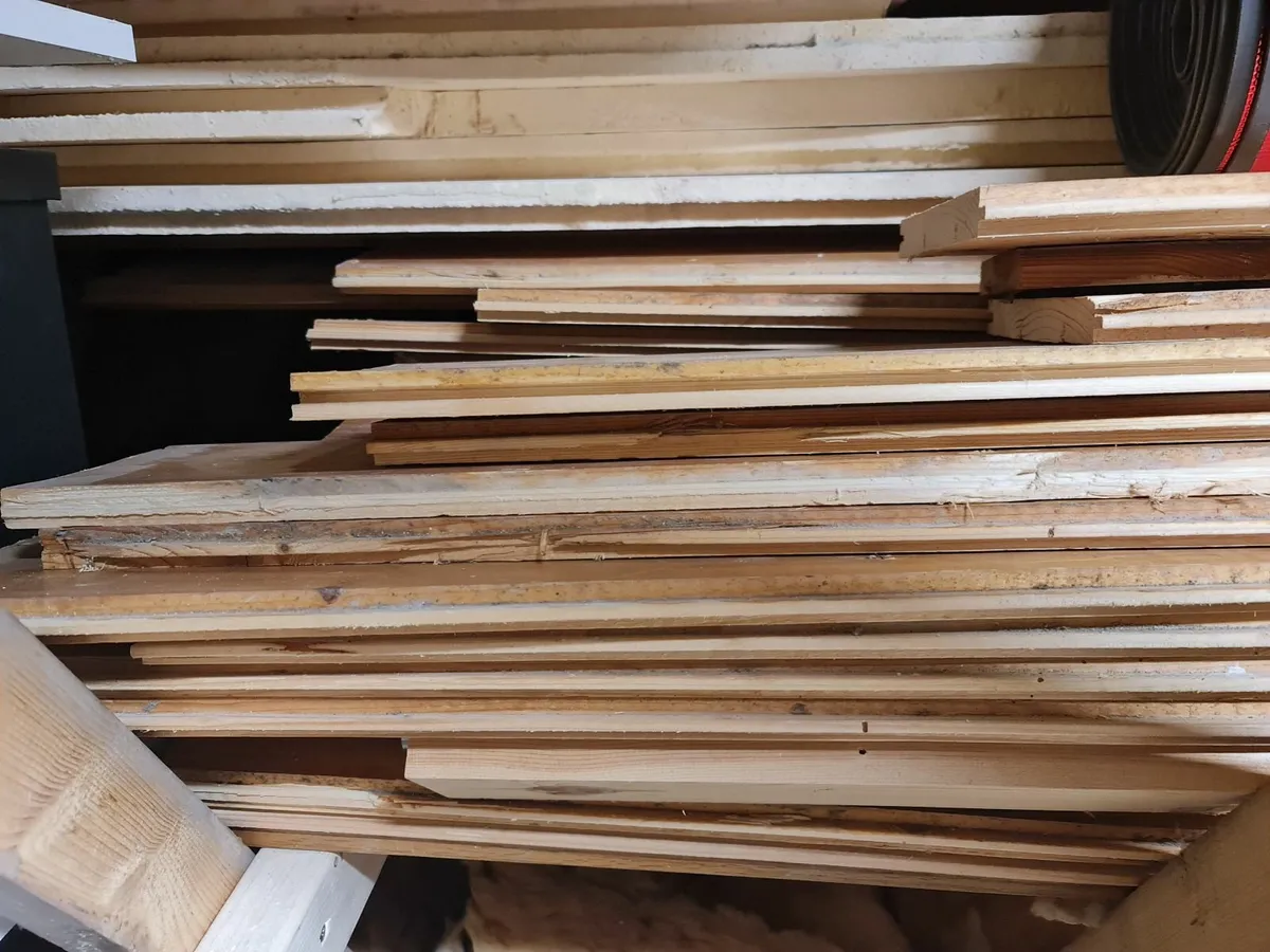 Used planks removed from 2 rooms. Wooden Floor - Image 3