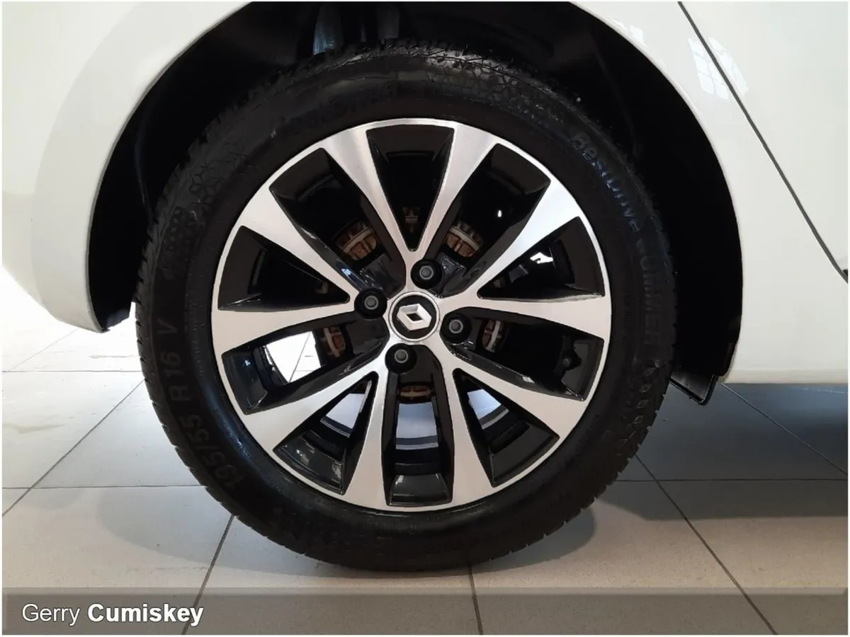 Renault Clio TCe 90 Dfull Equilibre - Image 2
