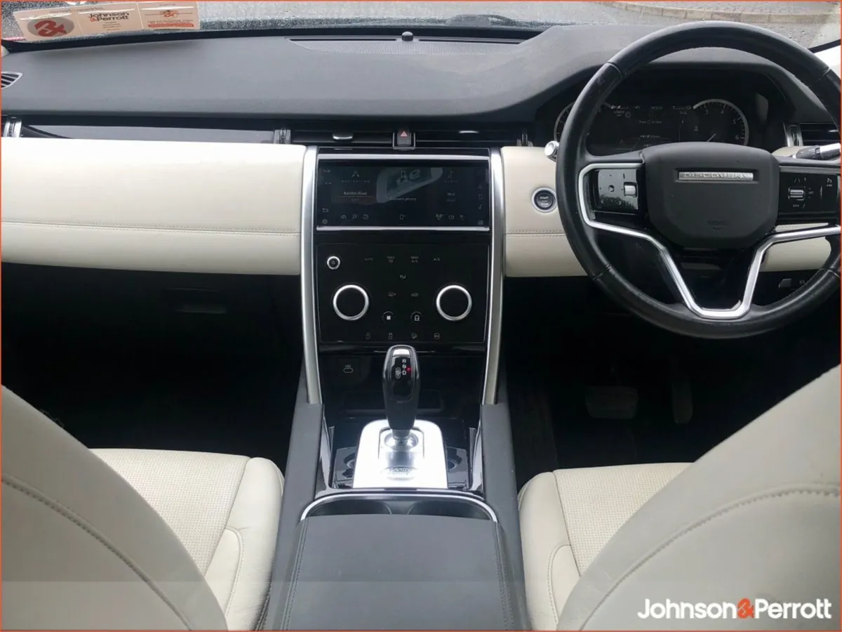 Land Rover Discovery Sport 1.5 I3 Phev 300 PS AWD - Image 4