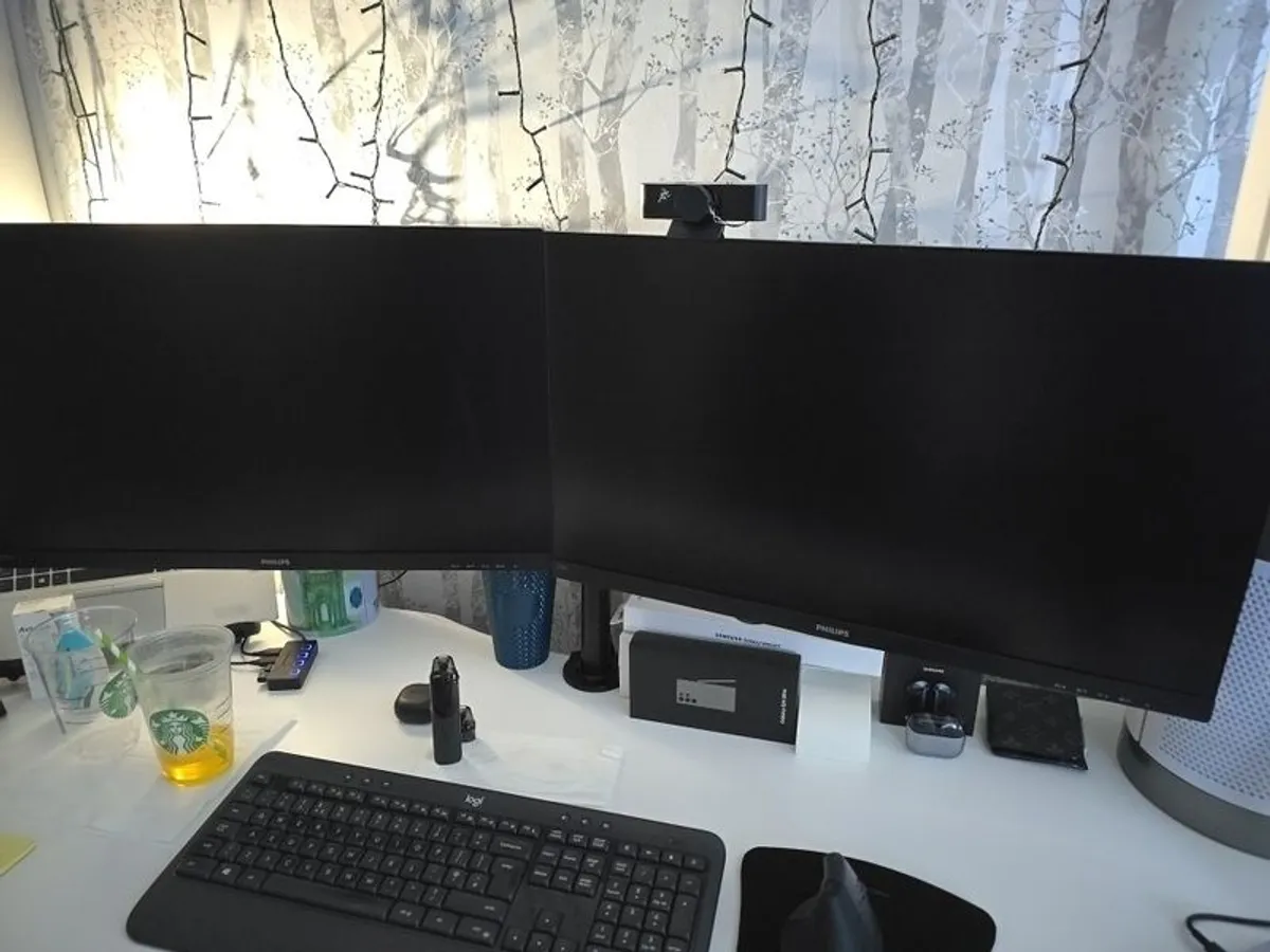 Two Philips 27" Monitors - Image 1