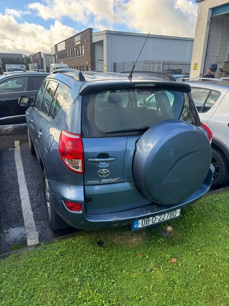 Toyota RAV4 2.0 petrol - Image 3