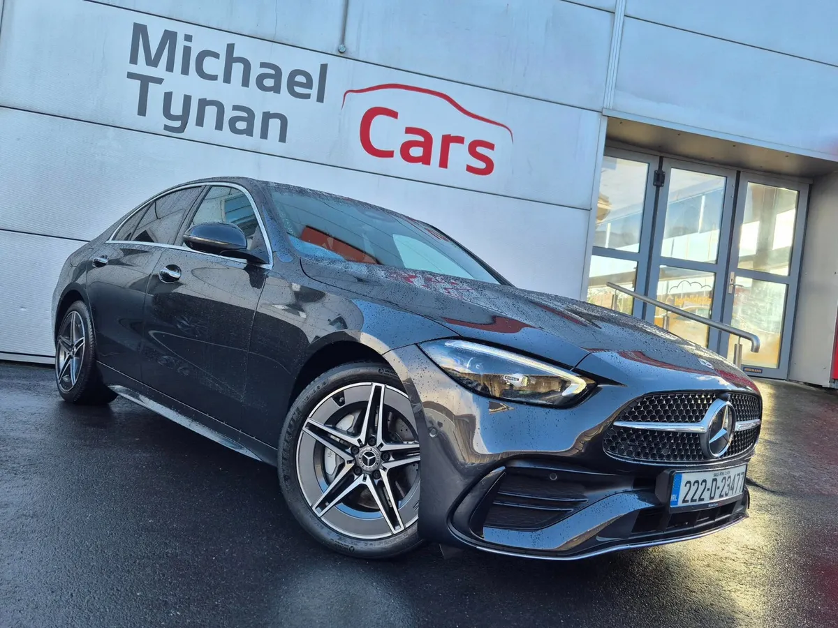 2022 Mercedes C300e AMG Line PHEV, CarPlay - Image 4