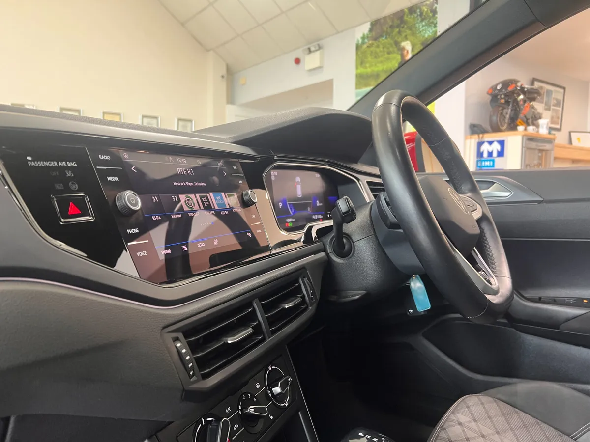 Superb Value AUTOMATIC Top Spec R Line With As New - Image 3
