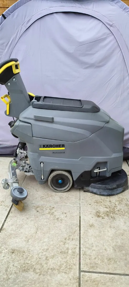 Karcher BD 43/35 C Ep Walk-Behind Scrubber Dryer - Image 1
