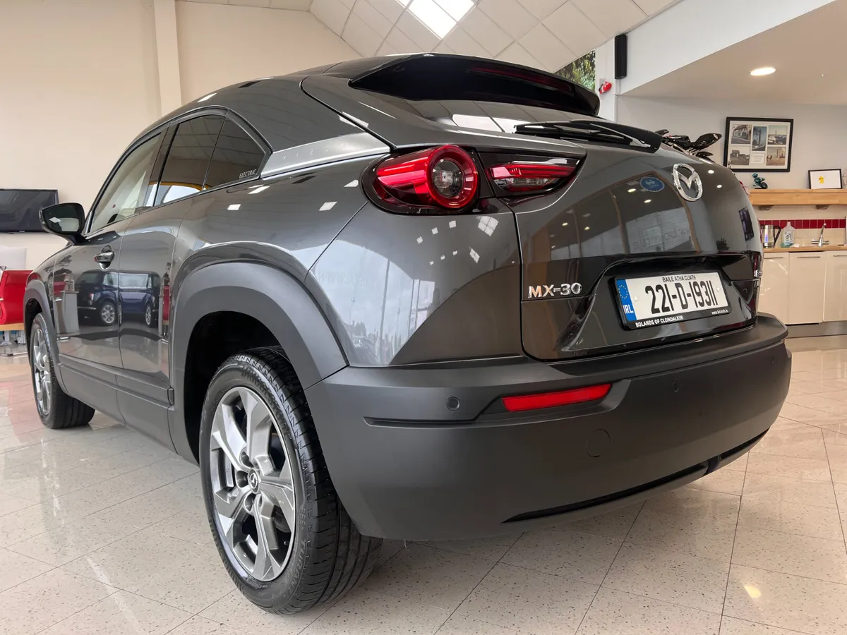 Only 18,000 Kms Superb Value As New Full Electric - Image 2