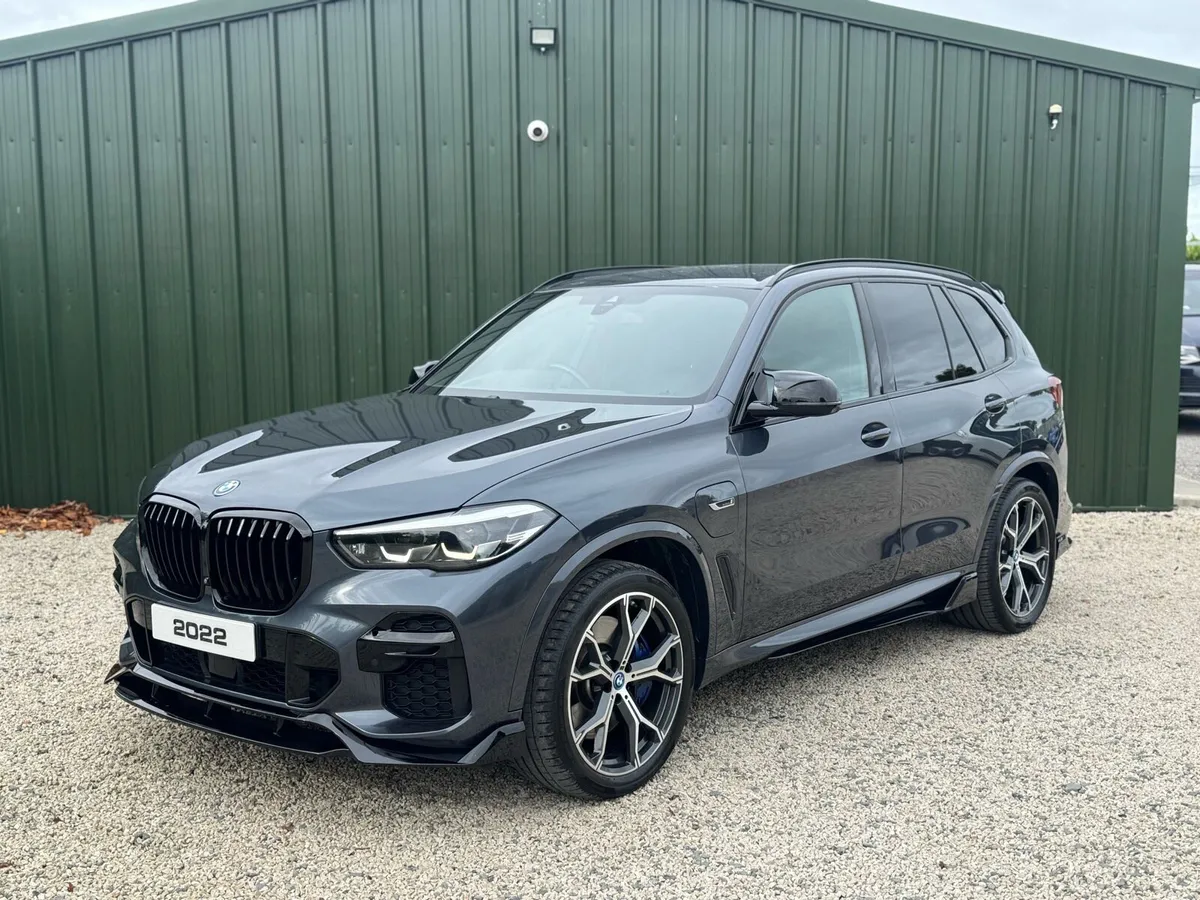 2022 BMW X5 45E MSPORT MASSIVE SPEC - Image 4