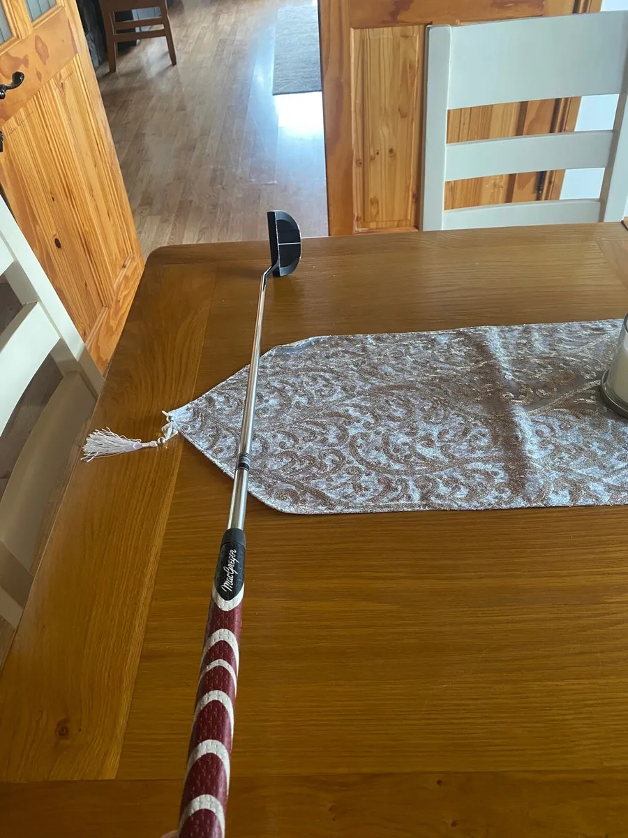 Golf clubs and bag - Image 3