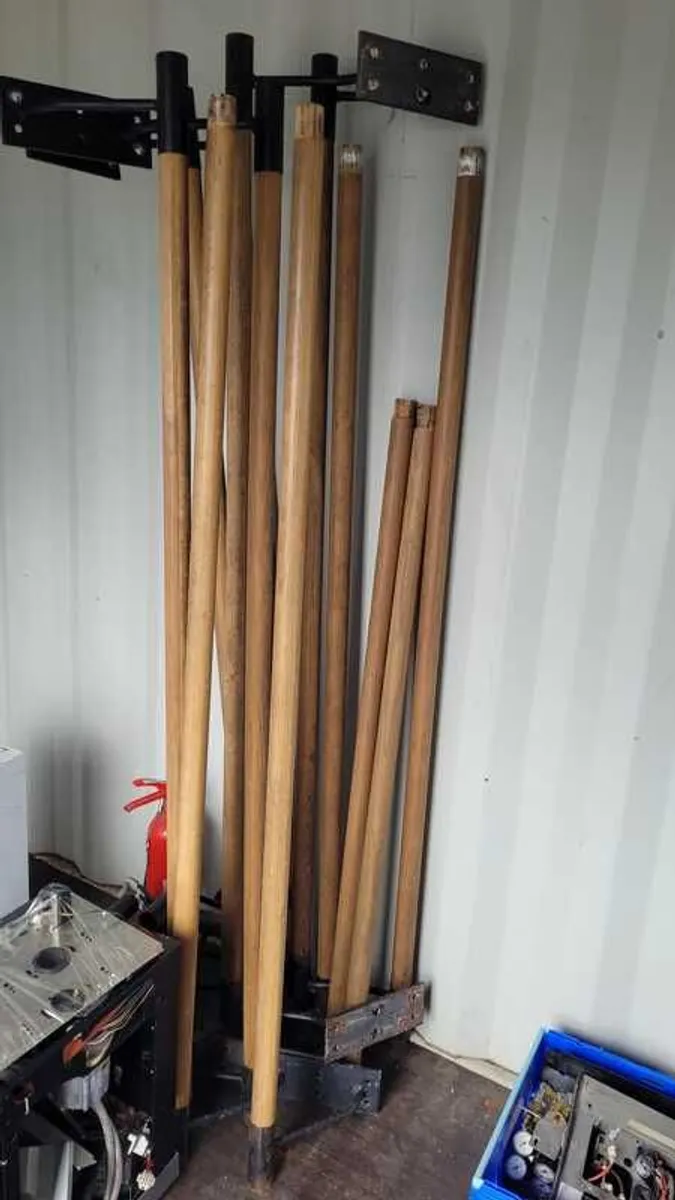 Ballet Barres: Custom-Made Oak - 22 Meters! - Image 4