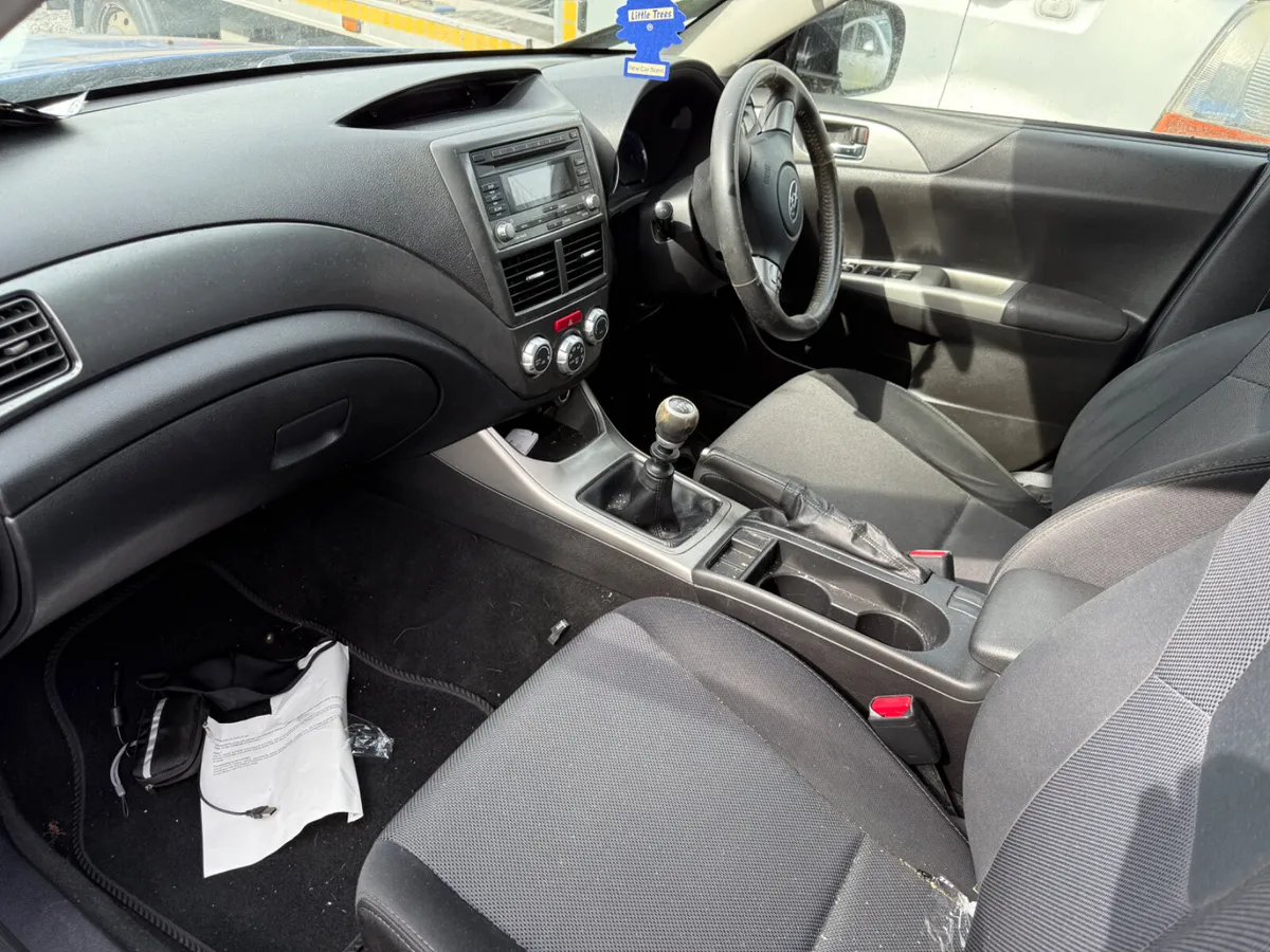 Subaru Impreza - Image 4