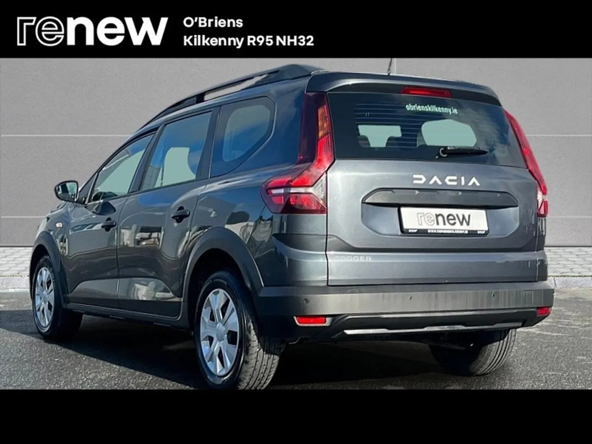 Dacia Jogger 7 Seater Essential 1.0 TCE 110 BHP 5 - Image 4