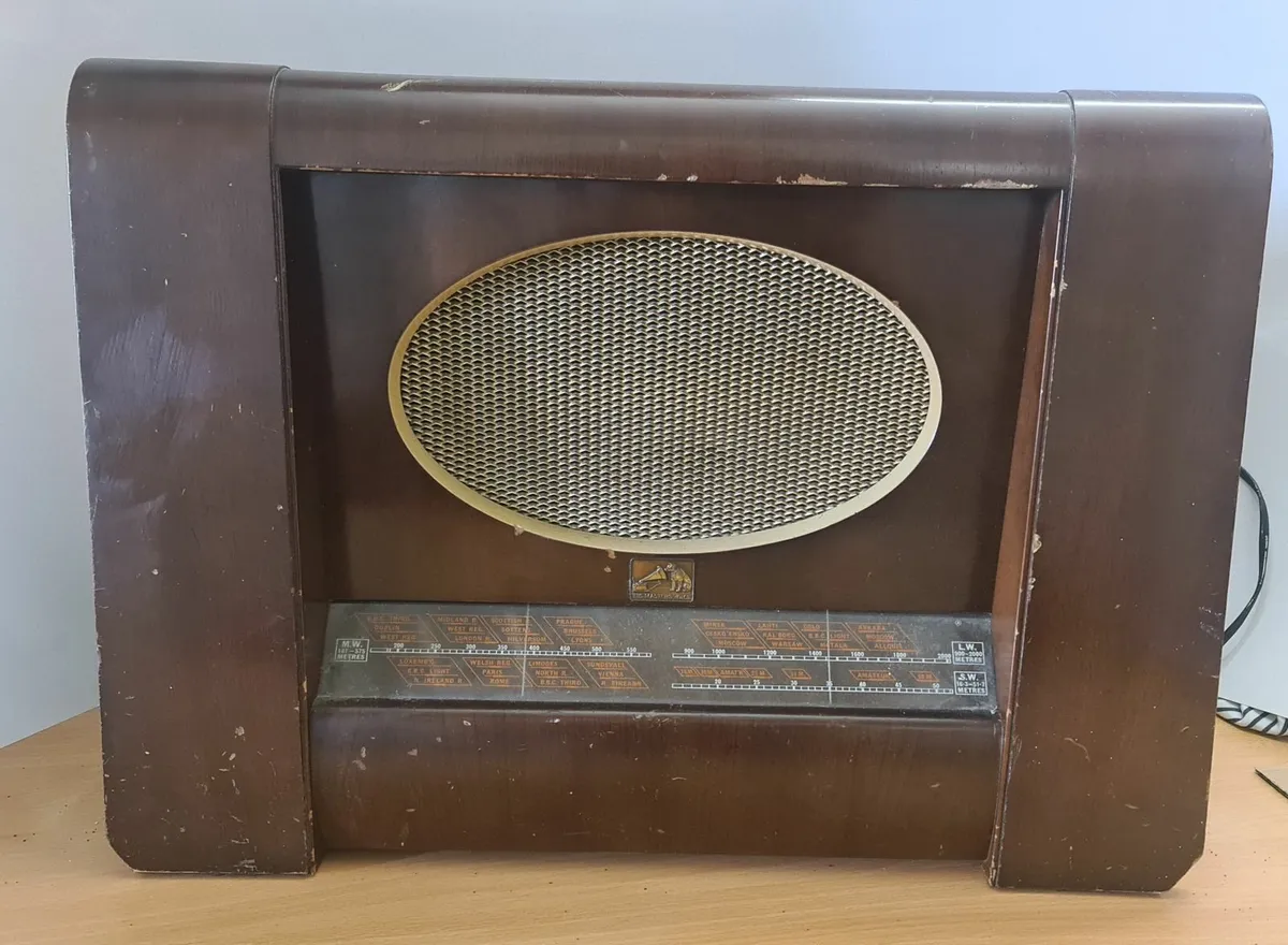Vintage HMV "His Master’s Voice" Valve Radio - Image 2
