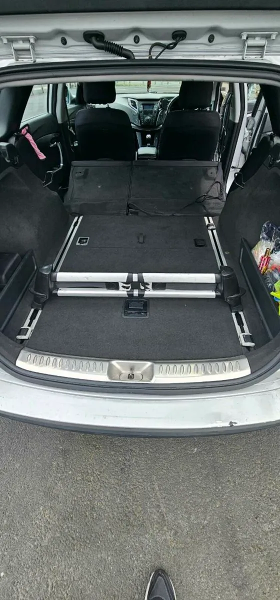 HYUNDAI i40 estet - Image 3