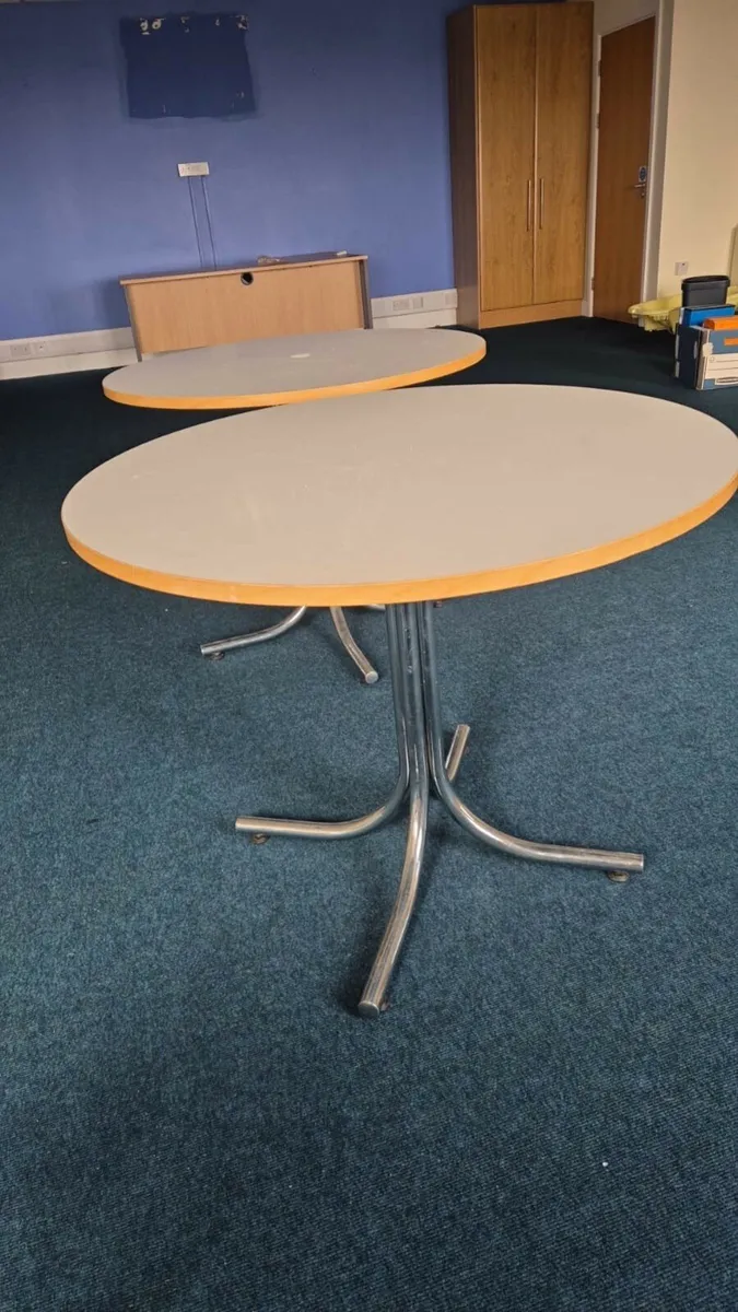 Office furniture & Desktops - Image 3