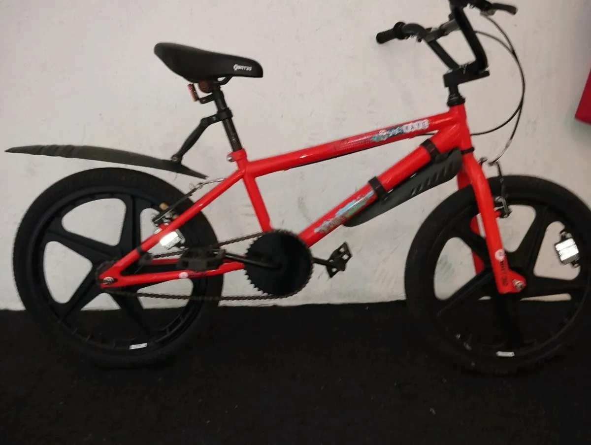 Boys 20inch BMX - Image 1