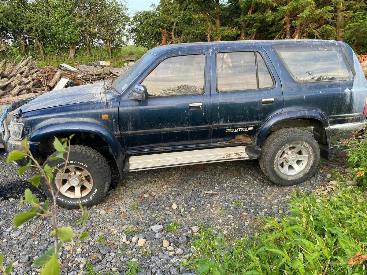 Toyota hilux surf +landcruiser 90s parts - Image 2
