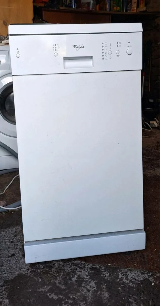 Whirlpool slimline dishwasher