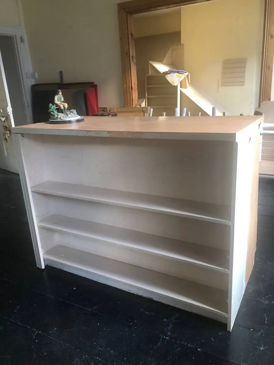 Shop Counter - Image 4