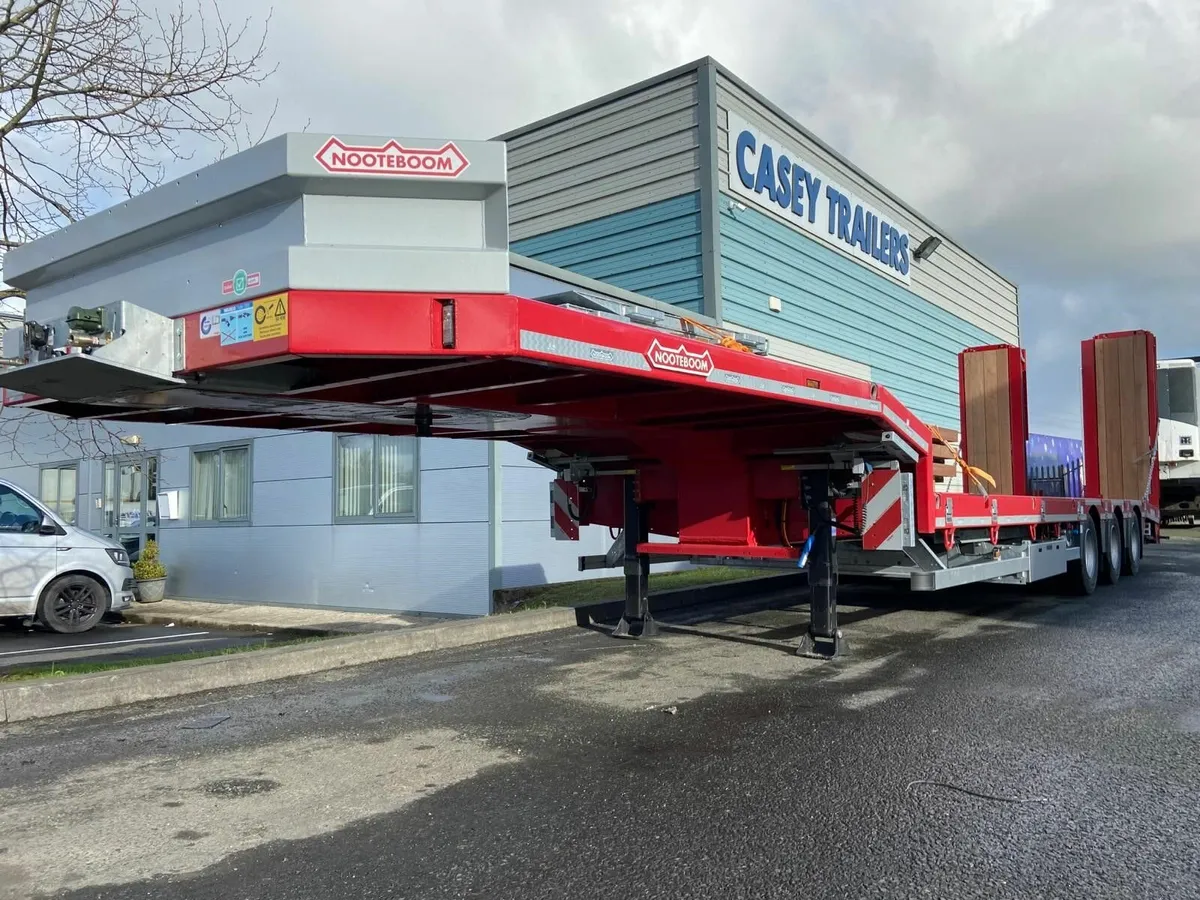 NEW Nooteboom triaxle stepframe - Image 3