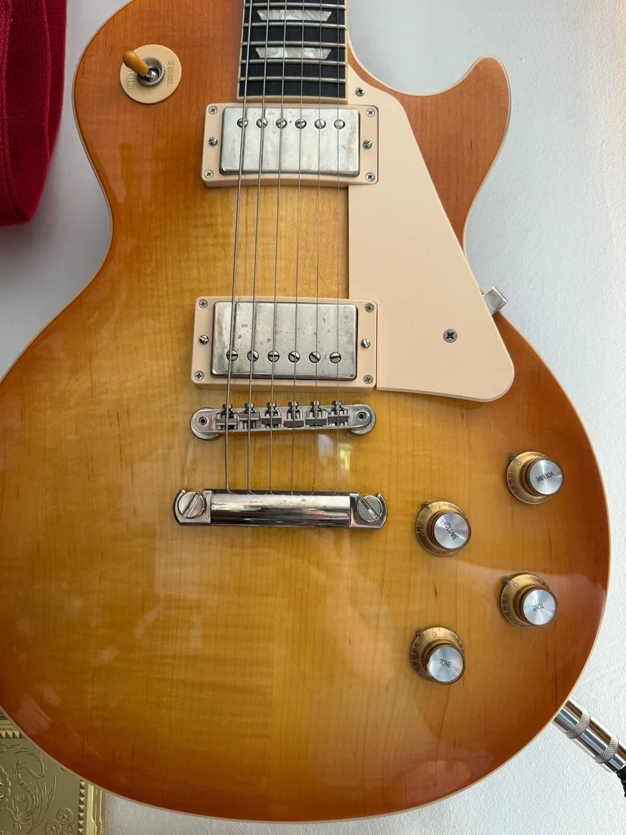 Gibson Les Paul Standard - Image 1