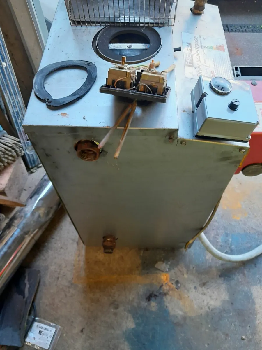 Condensing oil boilers - Image 2