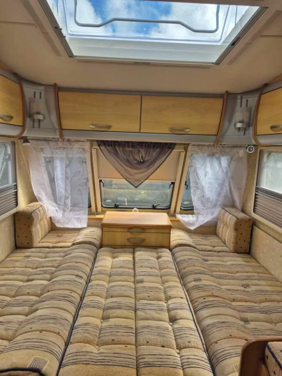 Caravan - Image 3