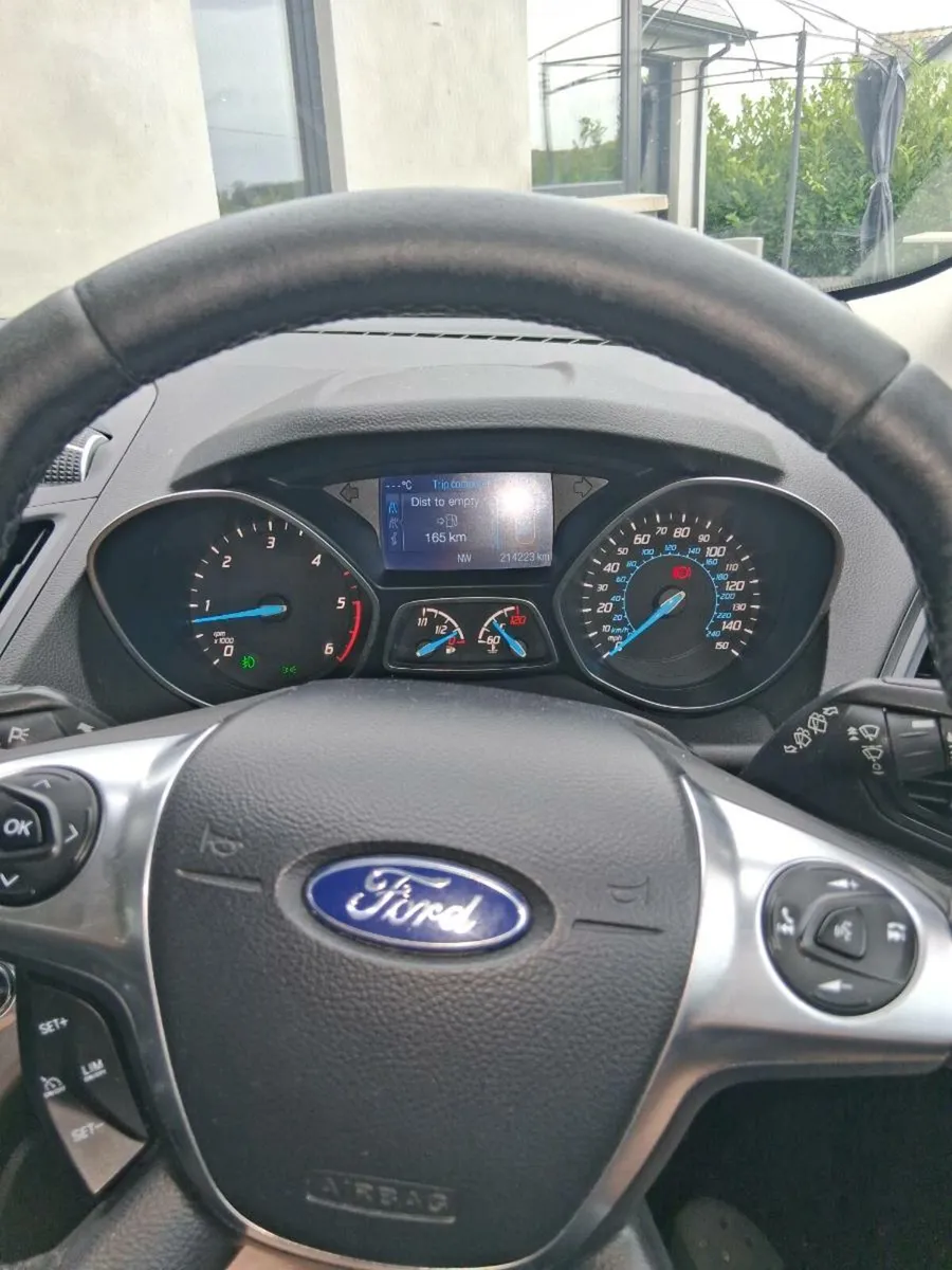 Ford kuga 5 seater - Image 4