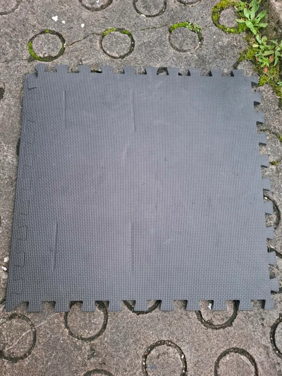 Foam jigsaw gym flooring - Image 1