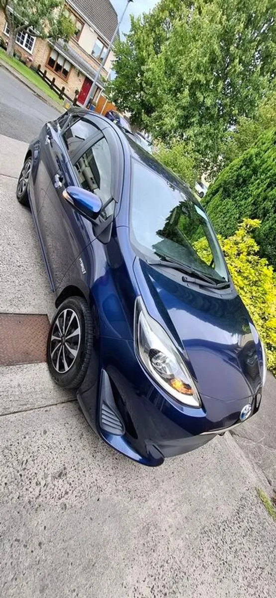 2018 Toyota Aqua - Image 1