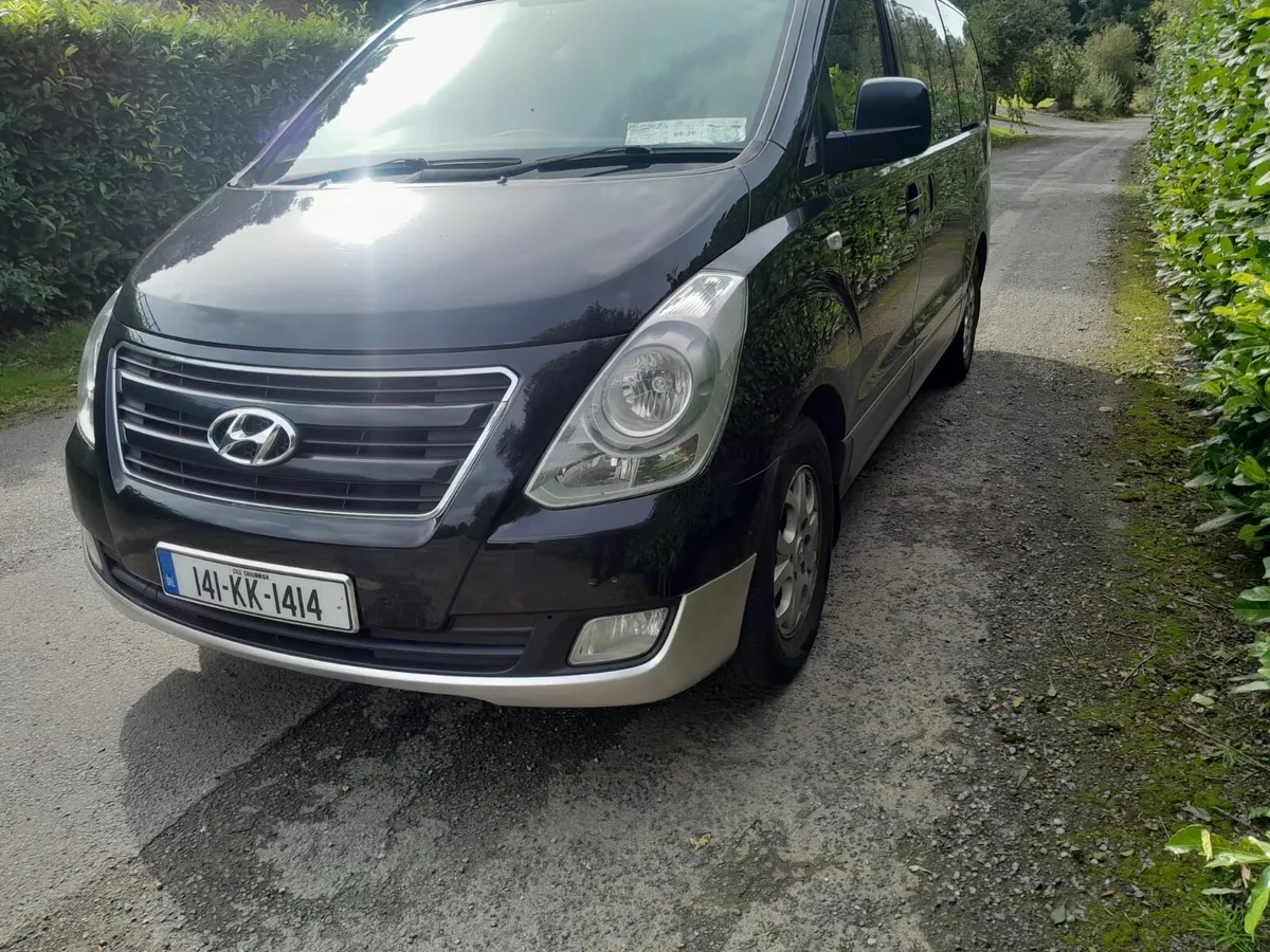 HYUNDAI MONTANA - Image 3