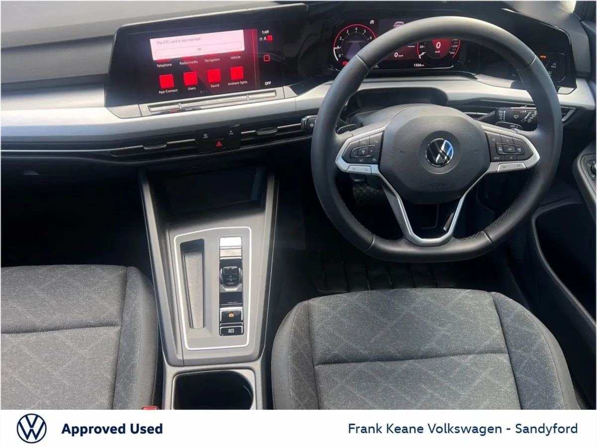 Volkswagen Golf  life  1.0 TSI DSG Automatic  fra - Image 2