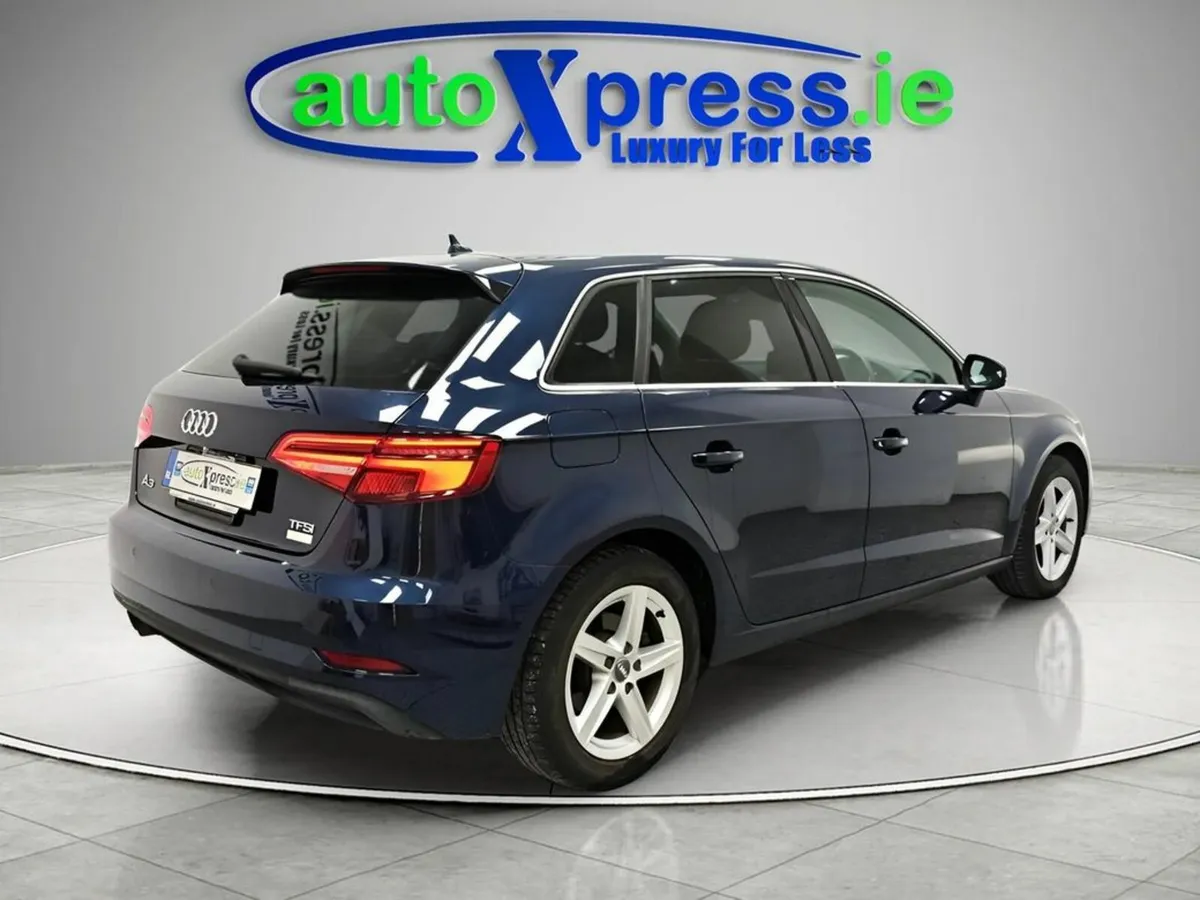 Audi A3 1.4 TFSI Automatic, Reversing camera - Image 3