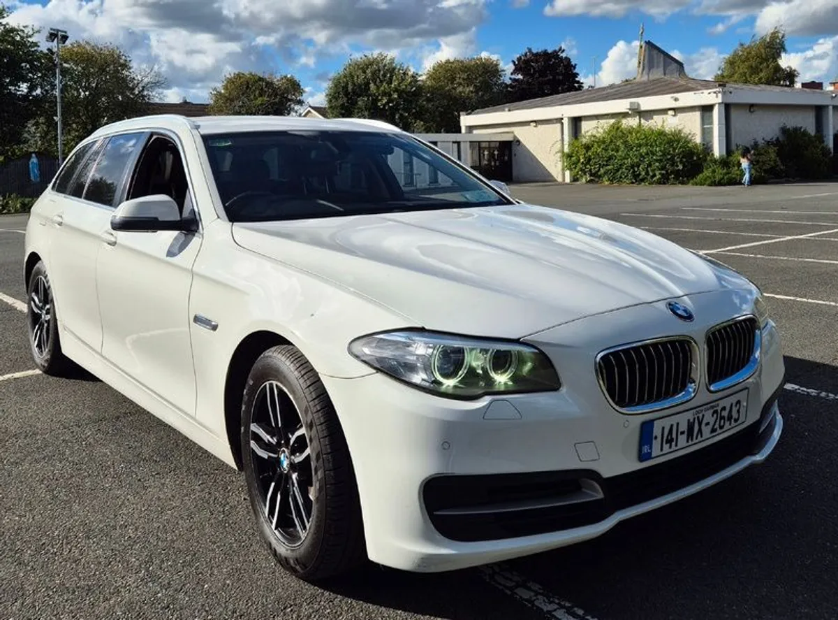2014 BMW 5 Series - Image 3