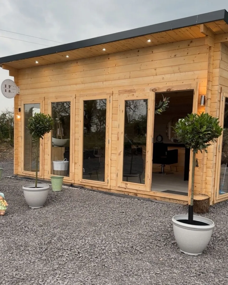 Deluxe Garden Cabin - Image 1