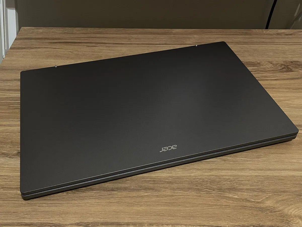 Laptop Acer - Image 1