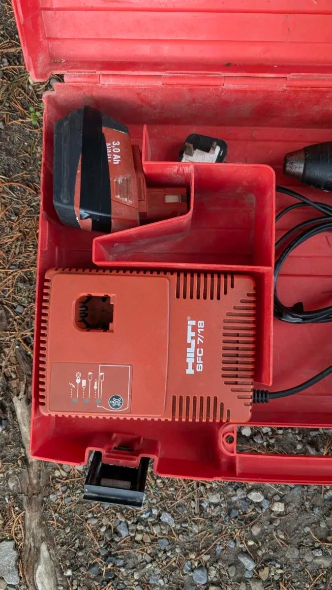 Hilti Cordless Drill Set 2 Batteries - Image 3