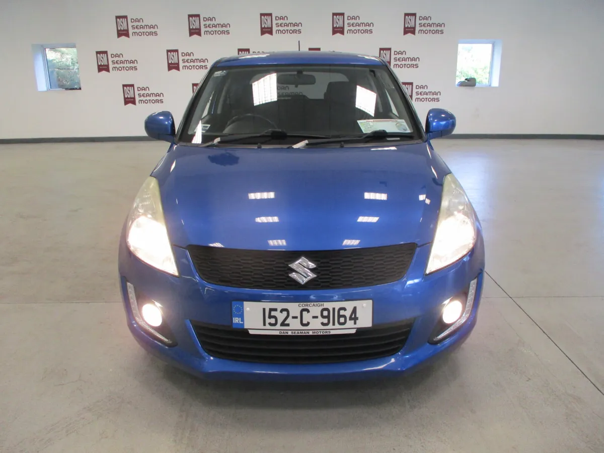 Suzuki Swift  1.2 PETROL GL 2015 - Image 4