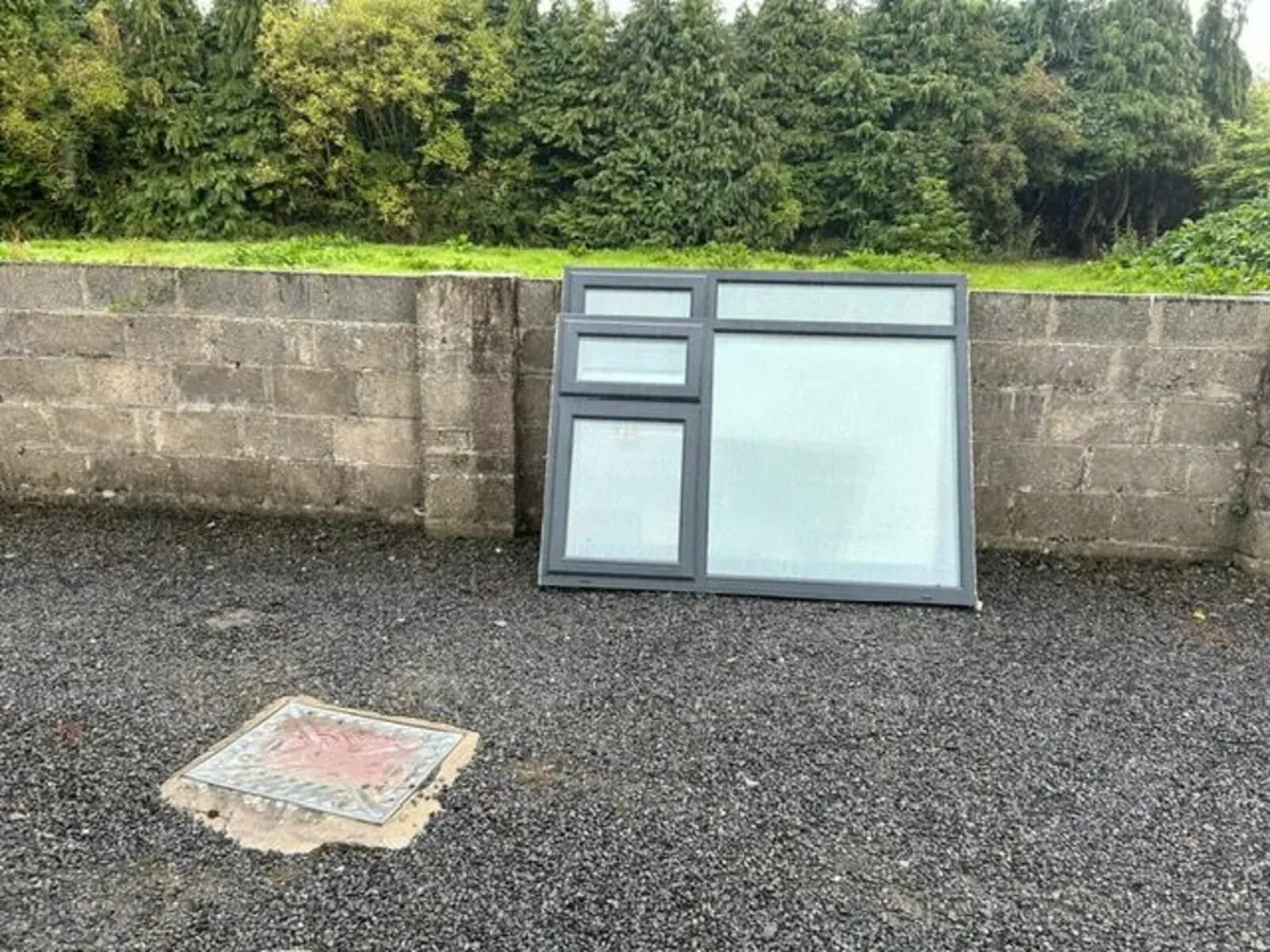 Windows x 2