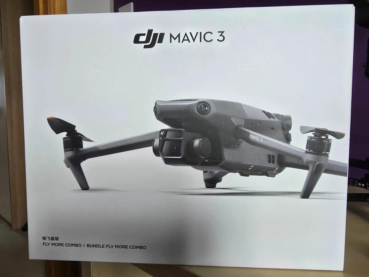 DJI Mavic 3 Fly More Combo - Image 1