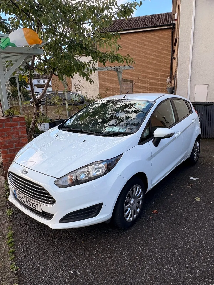 Ford Fiesta 2013 - Image 1