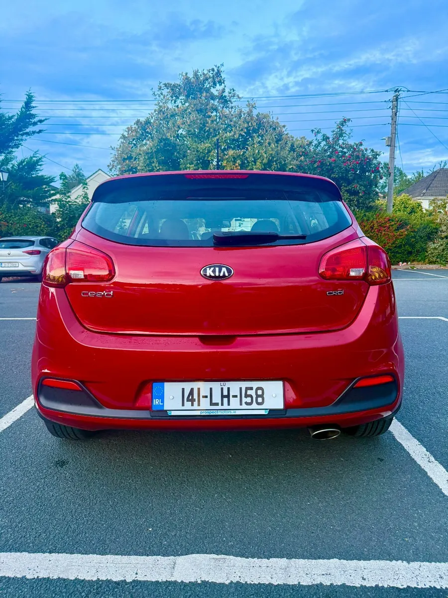 Kia Ceed 2014 - Image 2