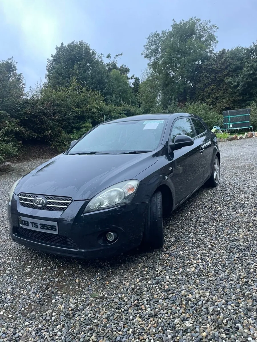 Car - Image 4