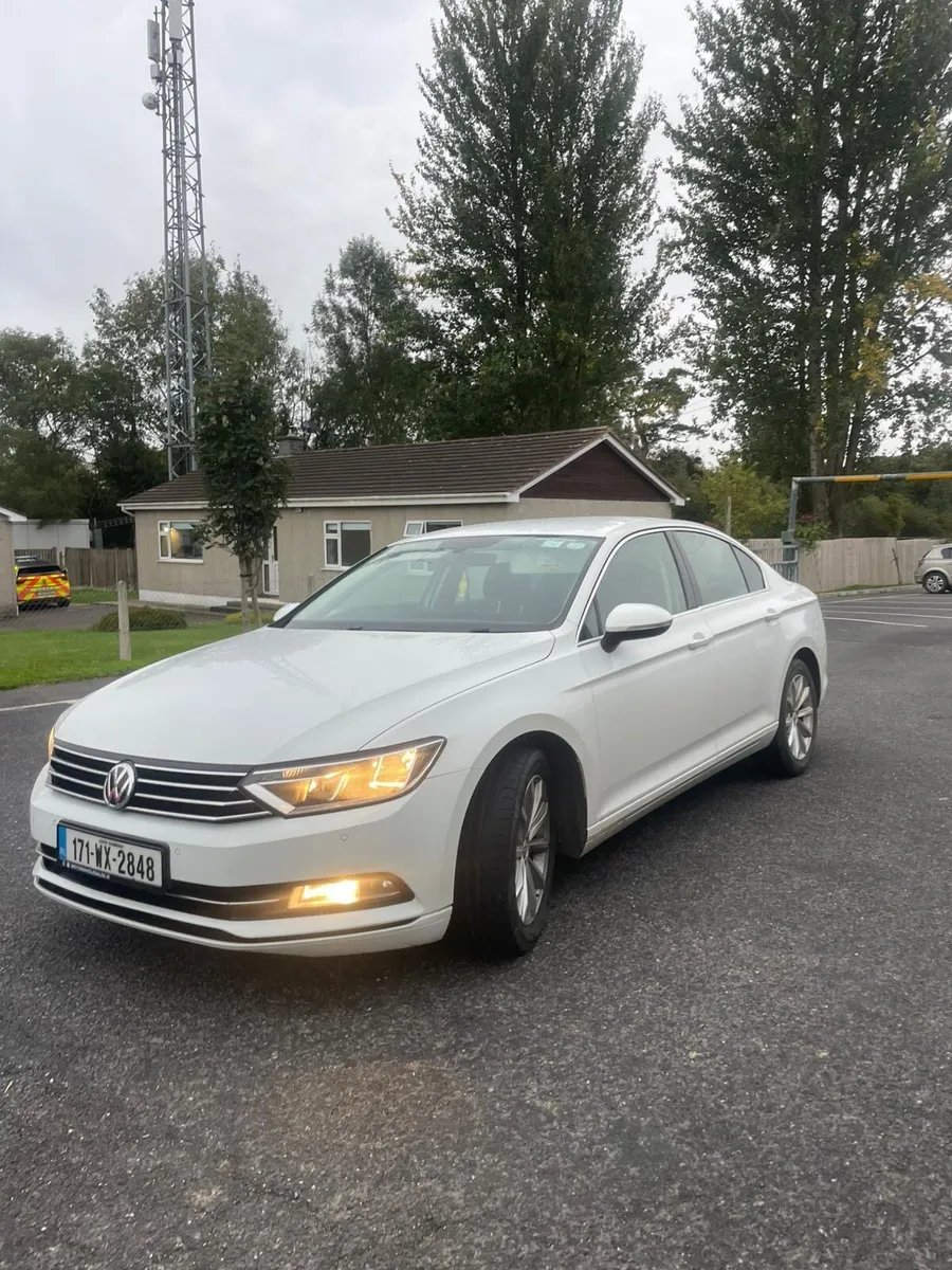 Car - Image 2